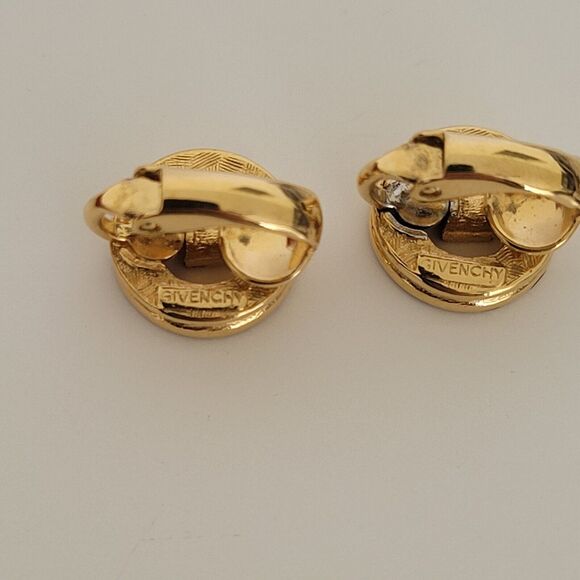 GIVENCHY G Vintage Rhinestones Gold Pendant Necklace Chain Clip On Earrings Set - Picture 4 of 11